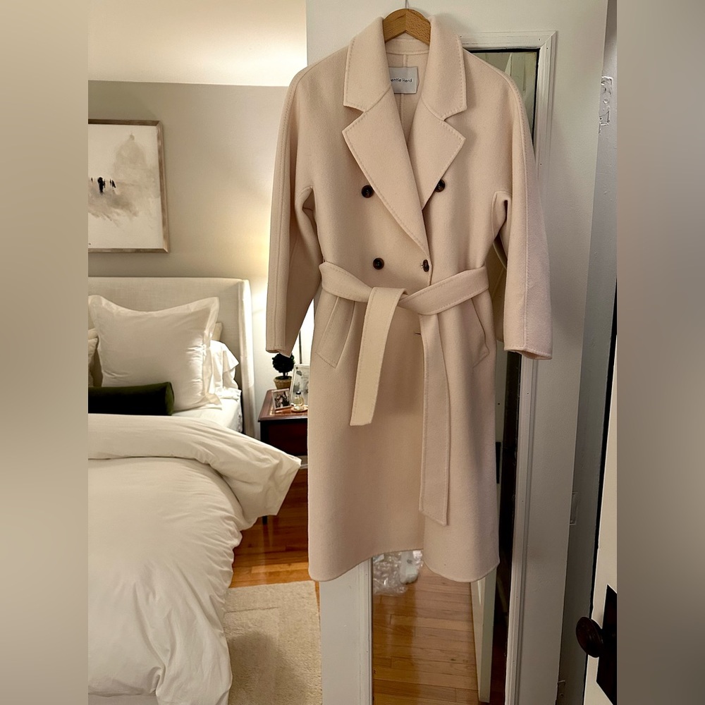 Gentle Herd 100% Wool Peacoat in Light Pink | Freshly Dry-Cleaned